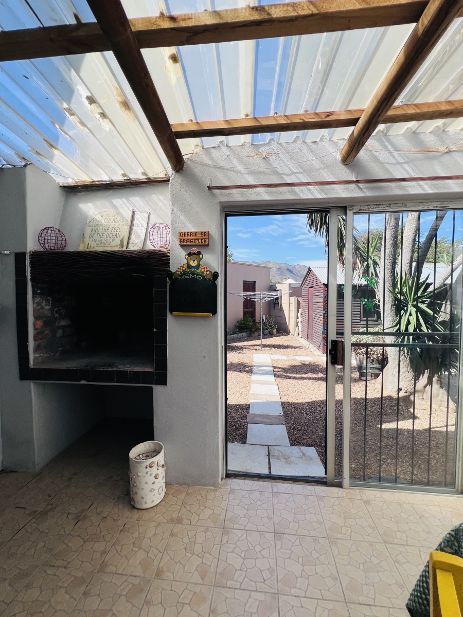 3 Bedroom Property for Sale in Pine Acres Western Cape